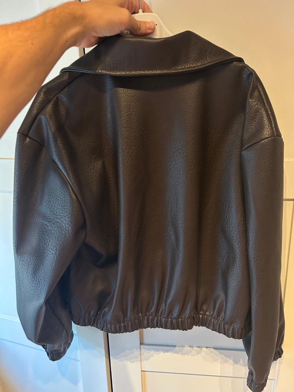 CHAQUETA MARRÓN OSCURO